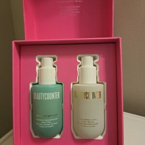 Beautycounter Reflect Effect Set - Teal and White